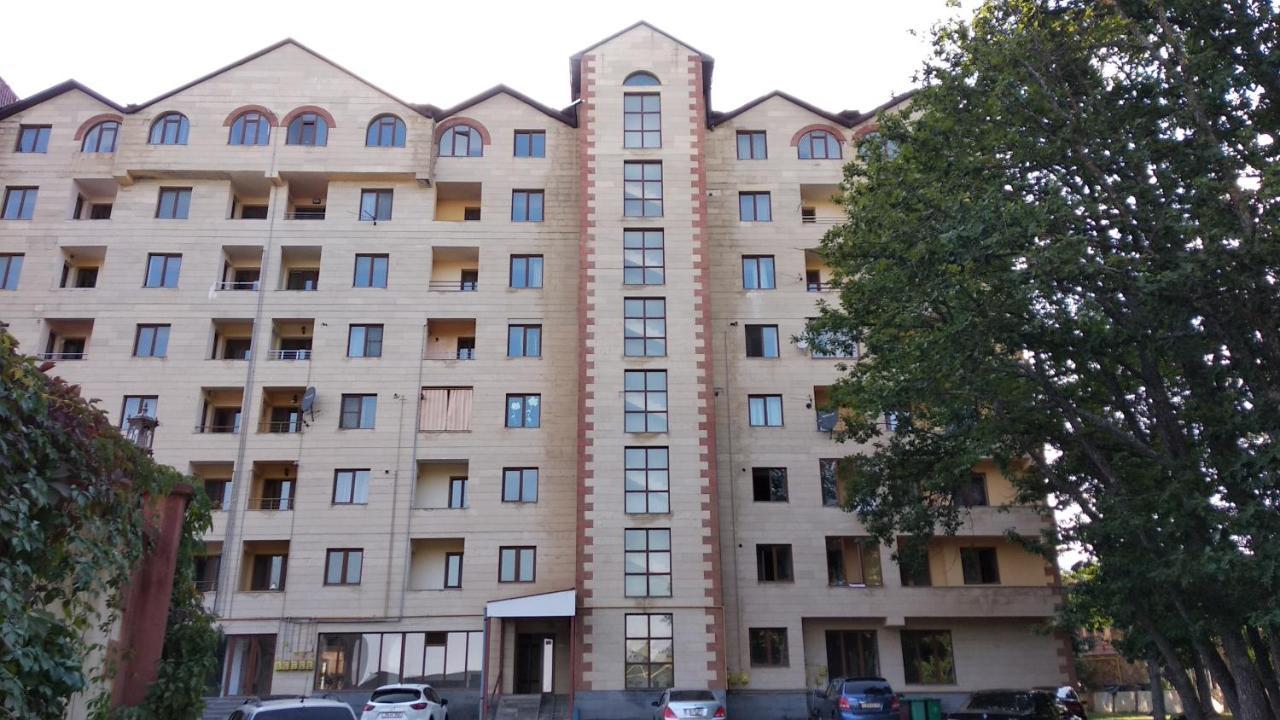 Hillside Apartment Tsaghkadzor Exteriör bild